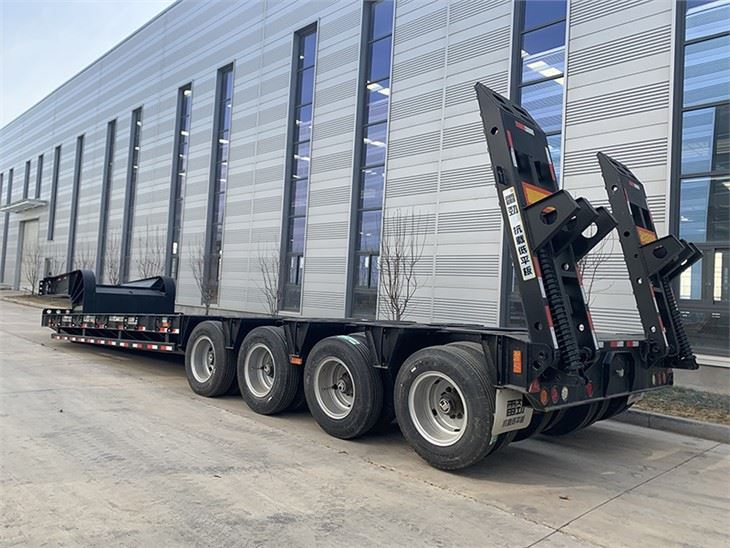 4 Axle Lowbed Semi Trailer